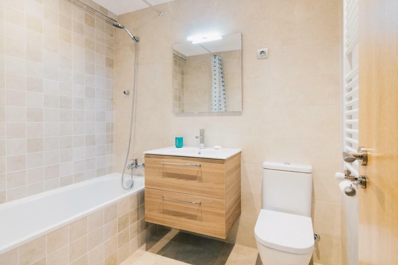 Amalur Apartment By People Rentals Bilbao Luaran gambar